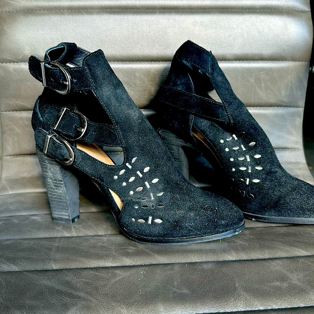 Joes black heals